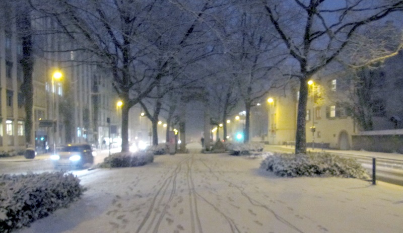 Schneetreiben auf der Laube in Konstanz